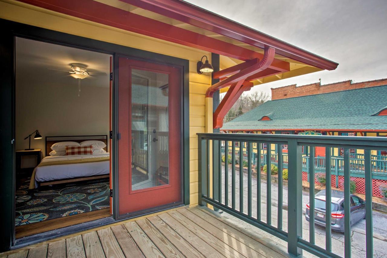 Newly Remodeled Apartment On Main Street In Saluda Exterior foto